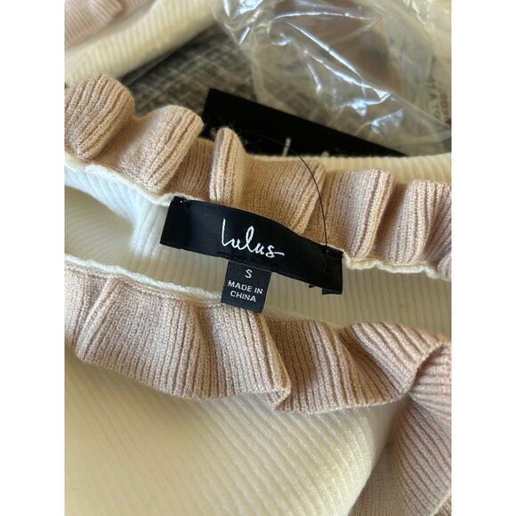 Lulus Ribbon Top - Picture 6 of 8